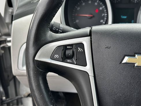 Used 2011 Chevrolet Equinox LS w/ LPO, Protection Package FWD image 12