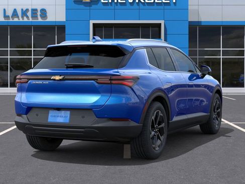 New 2026 Chevrolet Equinox EV LT image 4