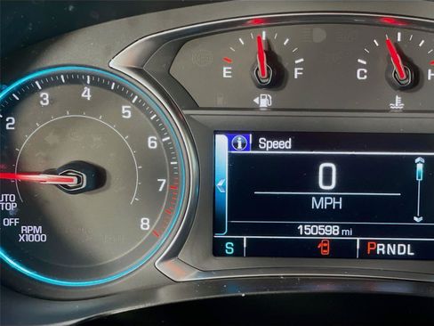 Used 2019 Chevrolet Traverse LT w/ LPO, Floor Liner Package AWD/4WD image 16