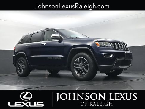 Used 2017 Jeep Grand Cherokee Limited AWD/4WD image 15