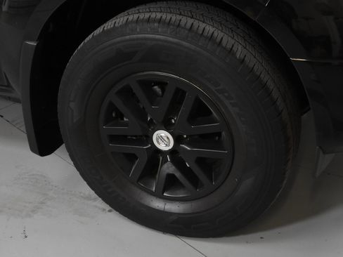 Used 2021 Nissan Frontier SV RWD image 7