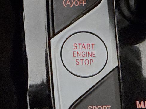 Used 2022 BMW X3 sDrive30i w/ Convenience Package image 21