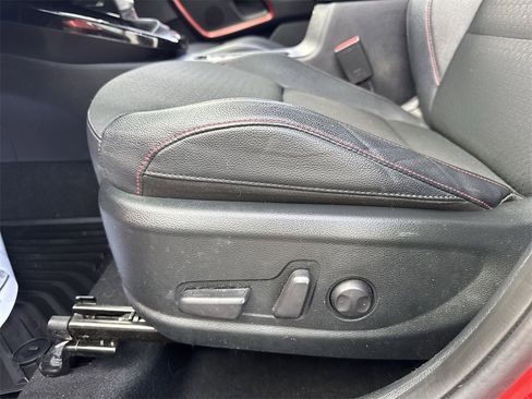 Used 2023 Kia Soul GT-Line w/ GT-Line Technology Package image 12