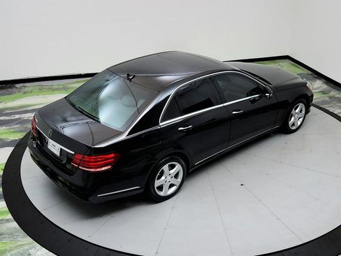 Used 2014 Mercedes-Benz E 350 Sedan image 37