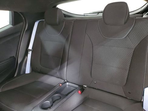 Used 2020 Hyundai Veloster N image 10