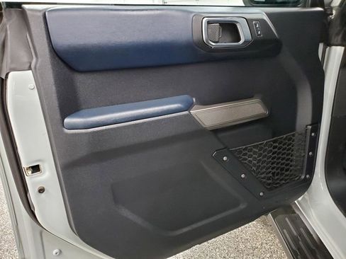 Used 2022 Ford Bronco Outer Banks image 12