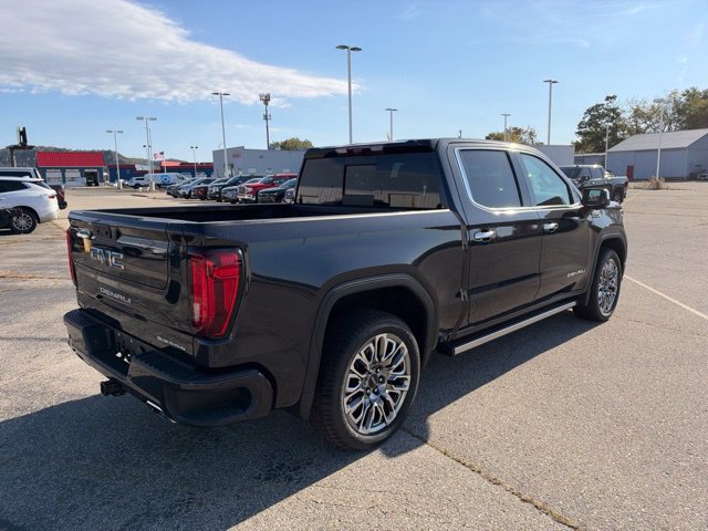 Used 2023 GMC Sierra 1500 Denali Ultimate AWD/4WD image 4