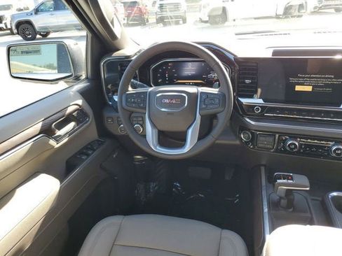 New 2026 GMC Sierra 1500 SLT w/ SLT Premium Plus Package image 15