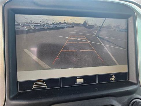 Used 2020 Chevrolet Silverado 1500 LT w/ All-Star Edition image 14