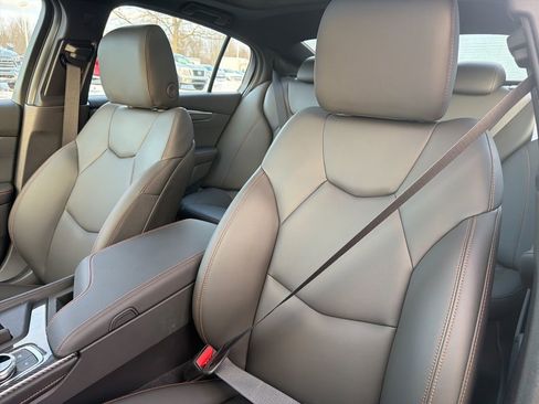 Used 2025 Cadillac CT5 Sport image 10