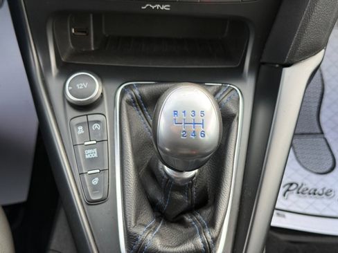 Used 2017 Ford Focus RS image 36