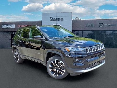 Used 2023 Jeep Compass Limited AWD/4WD image 1