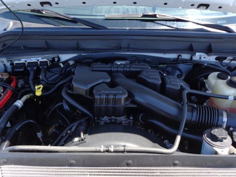 Used 2016 Ford F350 XL RWD image 12