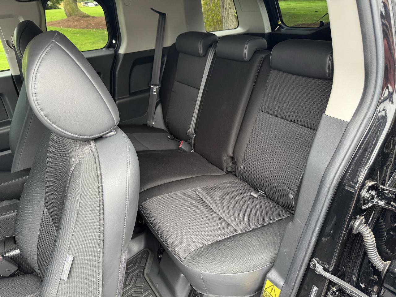 Used 2008 Toyota FJ Cruiser 4WD image 12