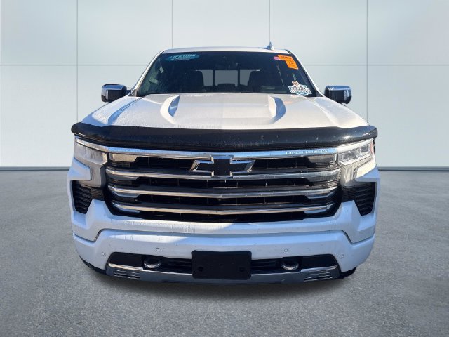 Used 2023 Chevrolet Silverado 1500 High Country w/ High Country Premium Package AWD/4WD image 6