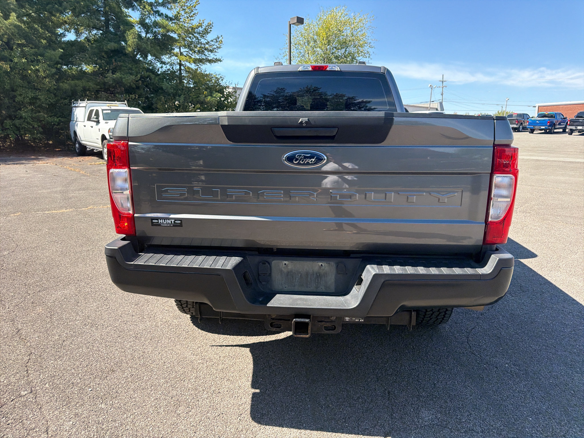 Used 2022 Ford F250 XL w/ Power Equipment Group AWD/4WD image 6