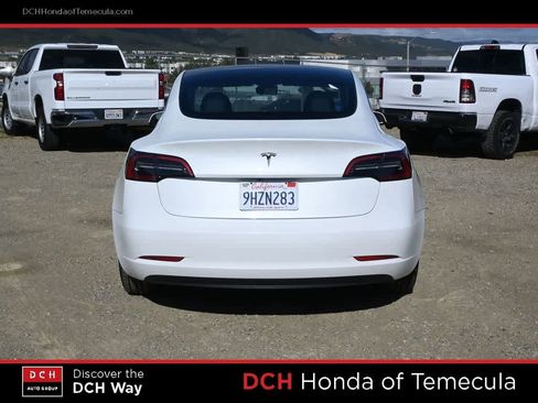 Used 2023 Tesla Model 3 Standard Range image 6