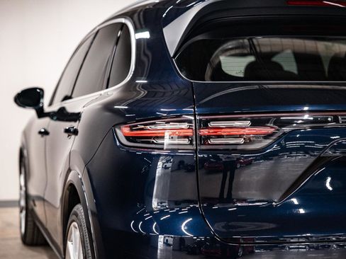 Used 2021 Porsche Cayenne S image 29