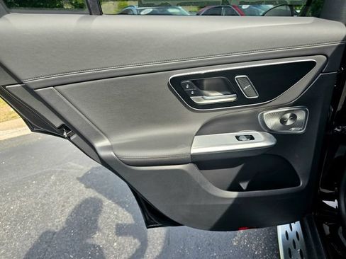 Certified 2024 Mercedes-Benz GLC 300 4MATIC image 28