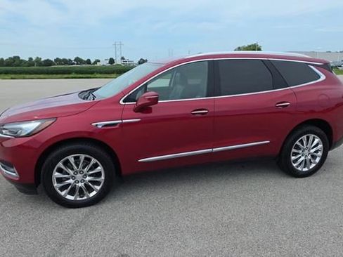 Used 2019 Buick Enclave Essence FWD image 6