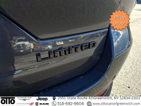 New 2025 Jeep Grand Cherokee Limited w/ Black Appearance Package image 33