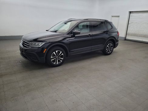 Used 2023 Volkswagen Tiguan S AWD/4WD image 2