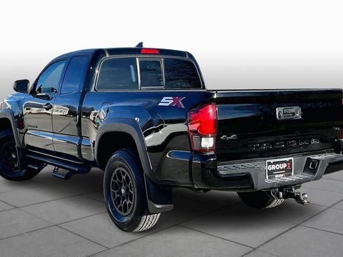 Used 2023 Toyota Tacoma SR5 w/ SX Package image 11