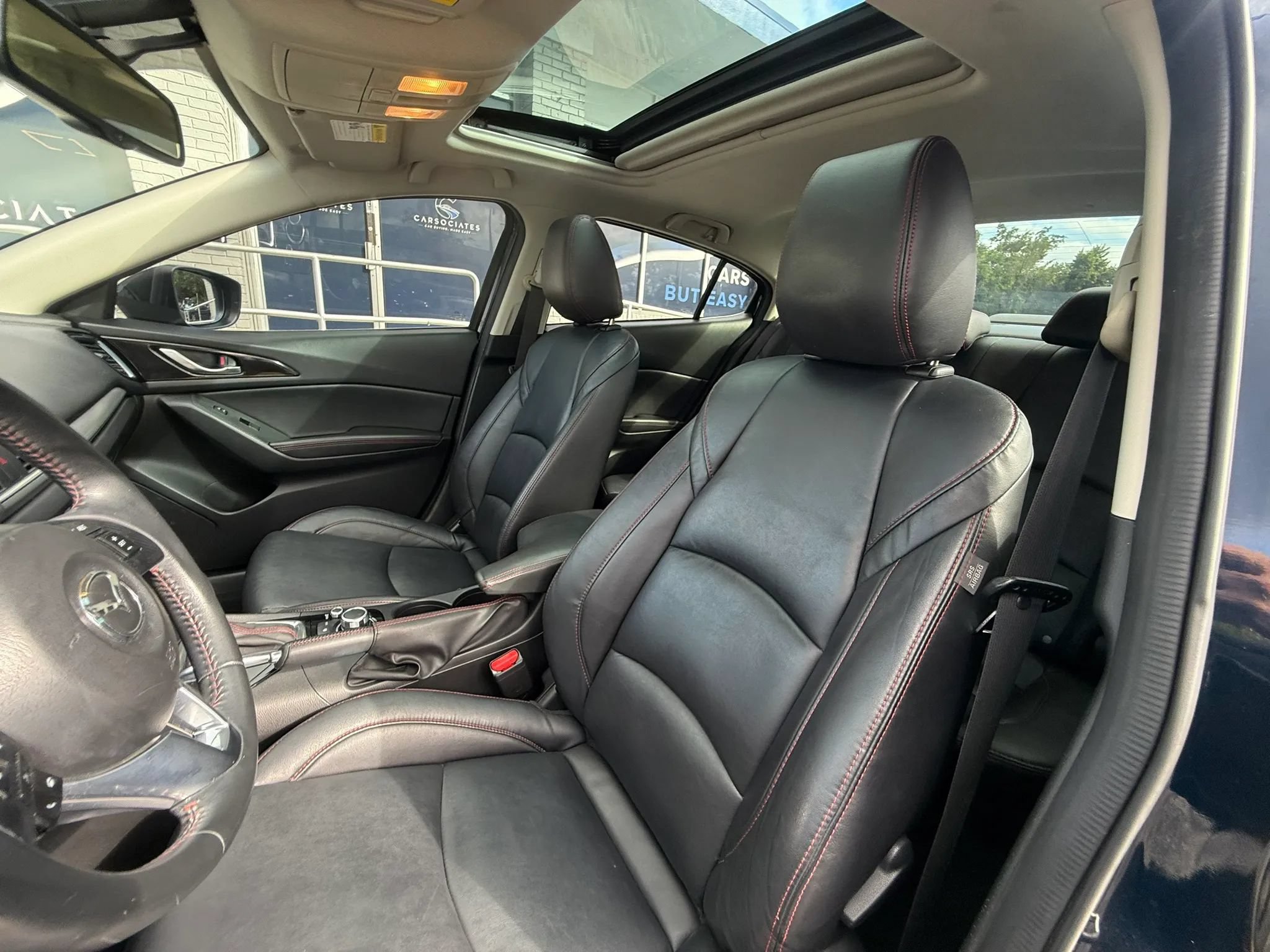 Used 2016 MAZDA MAZDA3 s Touring FWD image 24