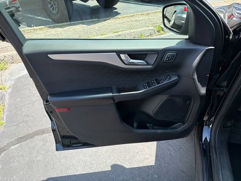 Used 2020 Ford Escape SEL AWD/4WD image 22