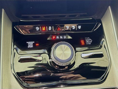 New 2026 Jeep Grand Wagoneer L Limited image 17