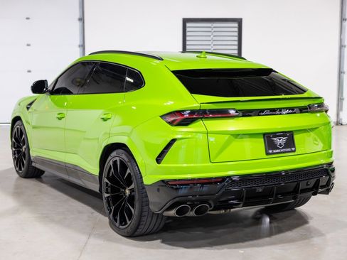 Used 2022 Lamborghini Urus image 7