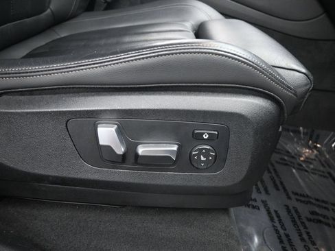 Used 2019 BMW X5 xDrive40i AWD/4WD image 12