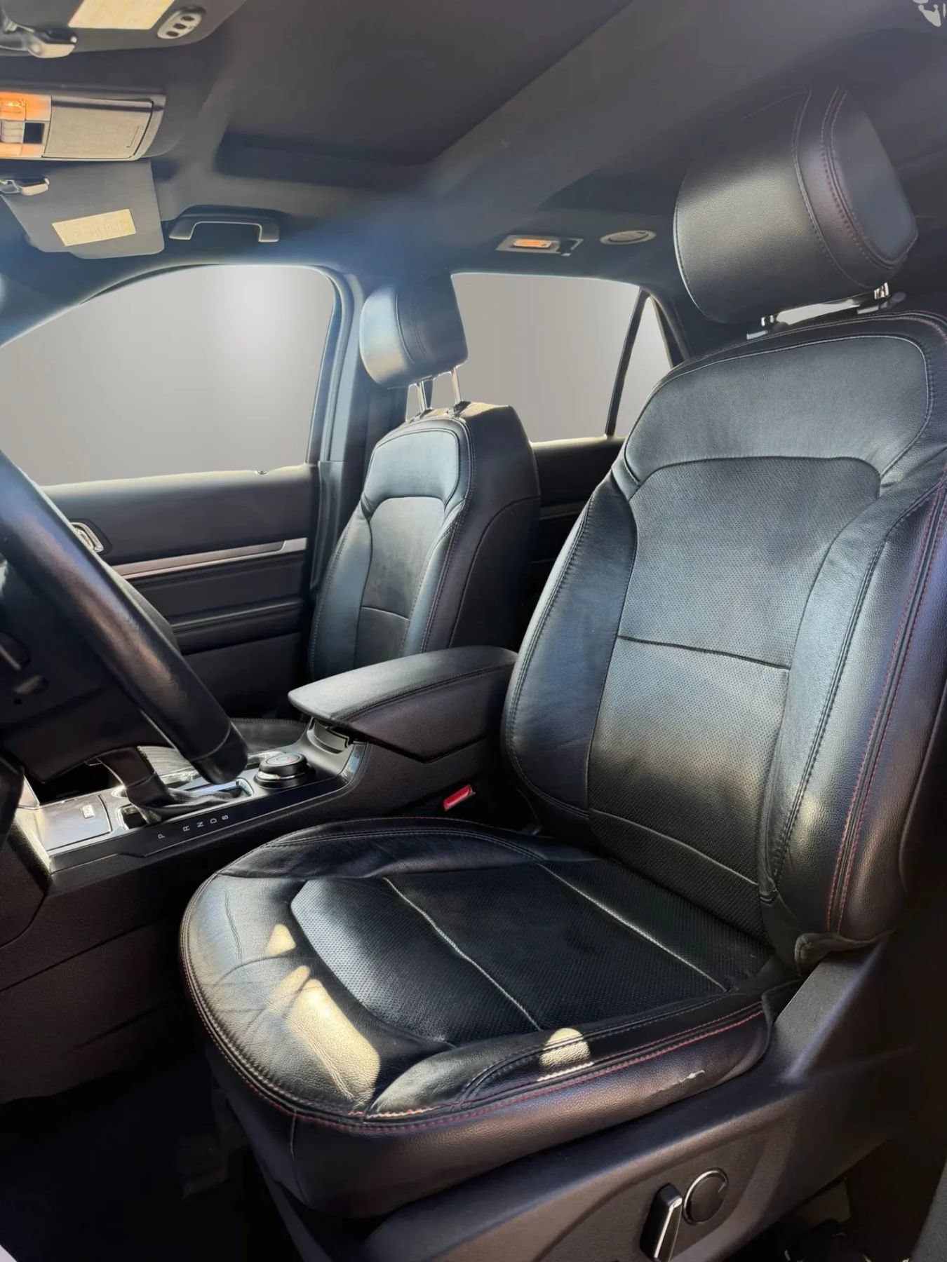 Used 2017 Ford Explorer Sport w/ Equipment Group 401A AWD/4WD image 10