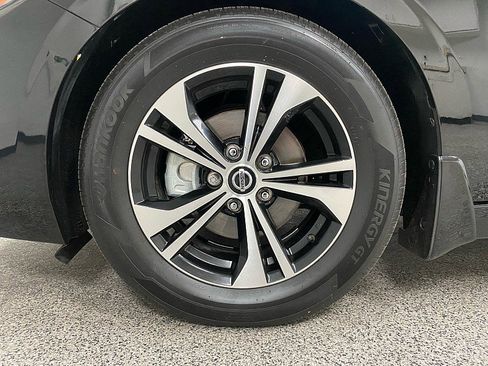 Used 2021 Nissan Sentra SV image 24