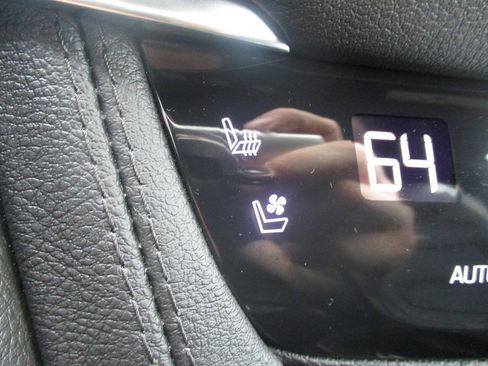 Used 2024 Cadillac XT5 Premium Luxury AWD/4WD image 24