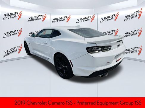 Used 2019 Chevrolet Camaro SS image 5
