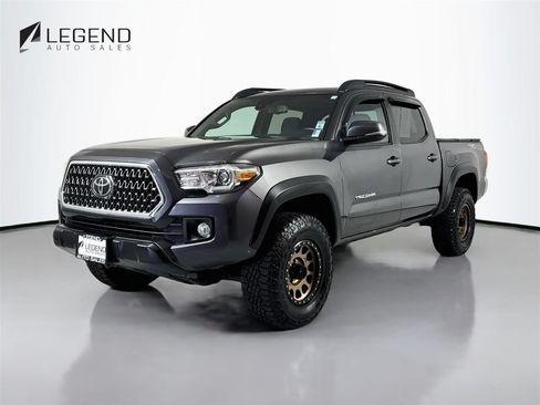 Used 2019 Toyota Tacoma TRD Off-Road AWD/4WD image 1