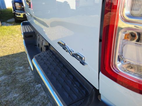 Used 2024 RAM 2500 Big Horn image 8