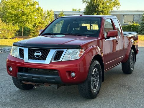 Used 2014 Nissan Frontier PRO-4X AWD/4WD image 1