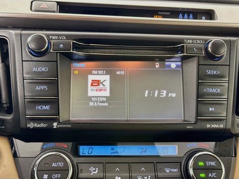 Used 2018 Toyota RAV4 XLE FWD image 14