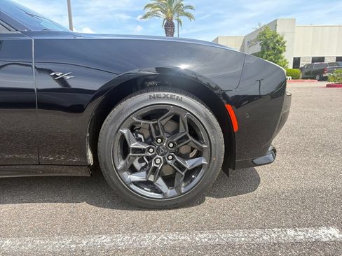 New 2026 Dodge Charger R/T w/ Driver Convenience Group AWD/4WD image 22
