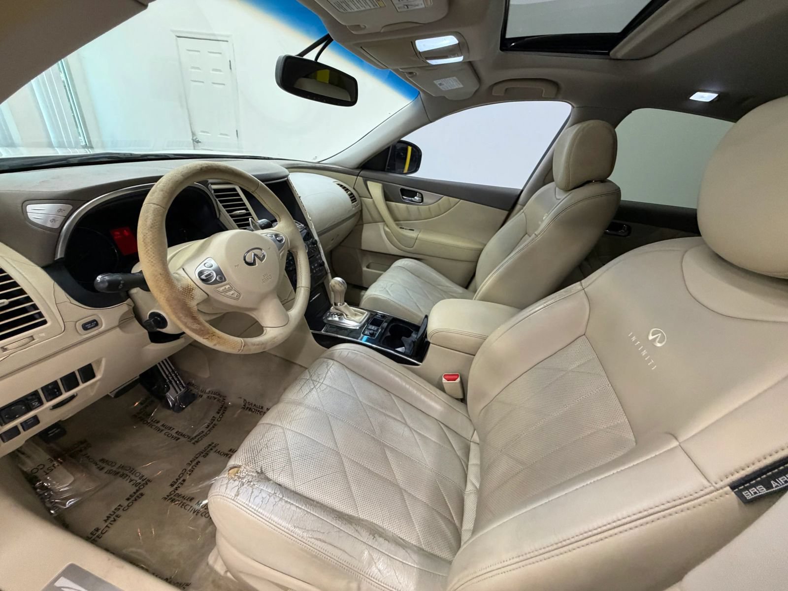 Used 2009 INFINITI FX35 2WD w/ Navigation Pkg image 14