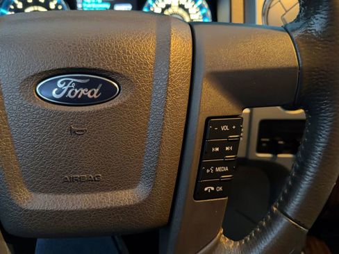 Used 2014 Ford F150 Lariat w/ Equipment Group 502A Luxury image 18