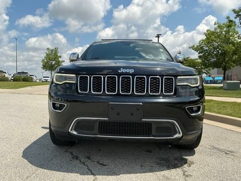 Used 2017 Jeep Grand Cherokee Limited w/ Luxury Group II AWD/4WD image 8