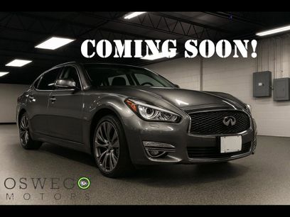 Used 2018 INFINITI Q70 L 3.7
