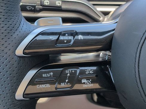 Used 2024 Mercedes-Benz GLS 580 4MATIC image 26
