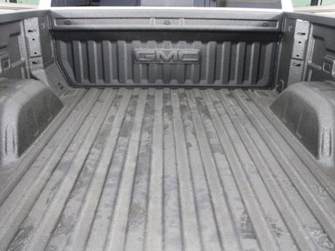 New 2026 GMC Sierra 1500 SLT w/ SLT Premium Plus Package image 21