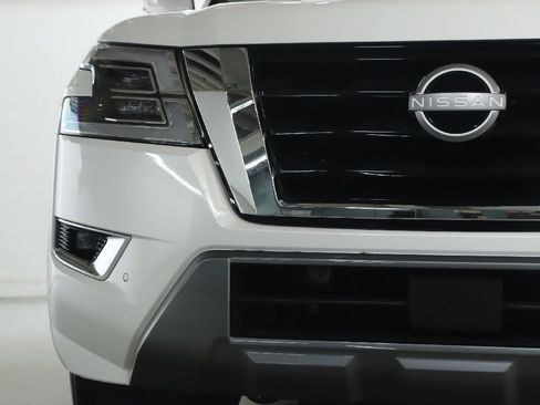 Certified 2024 Nissan Armada SV w/ Cargo Package AWD/4WD image 7
