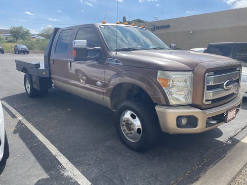 Used 2012 Ford F350 King Ranch w/ King Ranch w/Chrome Pkg AWD/4WD image 5