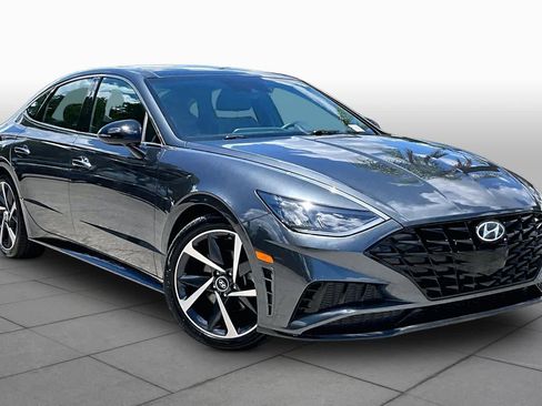 Used 2022 Hyundai Sonata SEL Plus w/ Cargo Package FWD image 3
